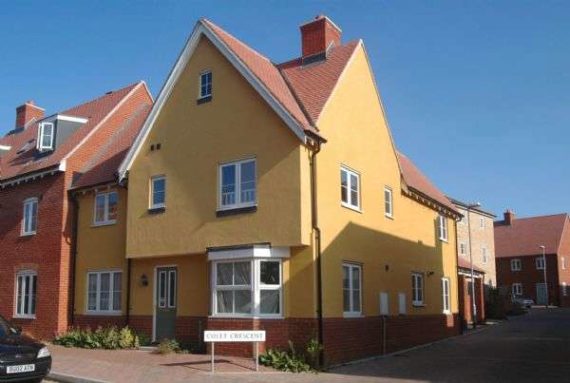 6 Bedroom Semi-Detac...